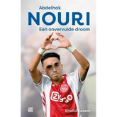 Boekomslag Abdelhak Nouri met voetballer in rood-wit jersey die hart vormt
